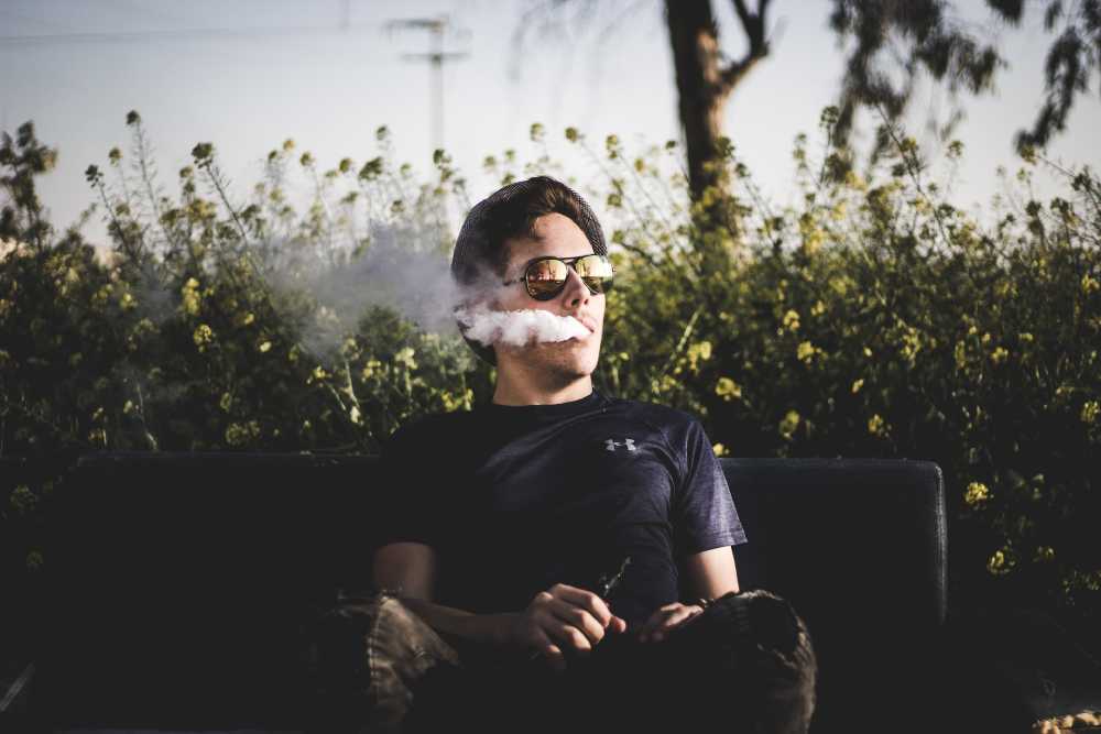 The Science Behind Vaping and Its Potential Impact on Lung Health