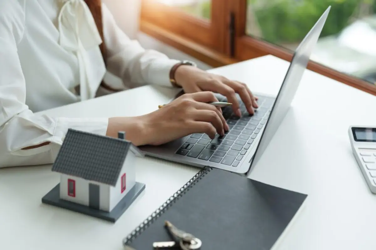 Open Houses to Online Closings